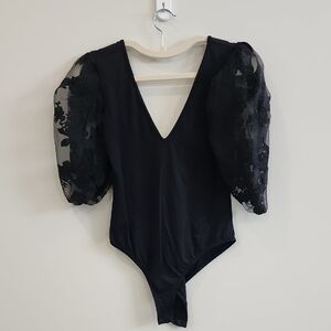 Zara Black Low Cut Puffy Sleeve Bodysuit, Size M